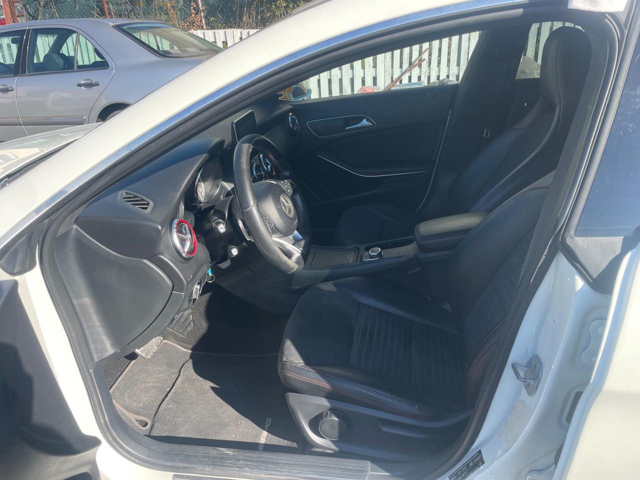 Mercedes-benz CLA 180 CDI Automatic Premium