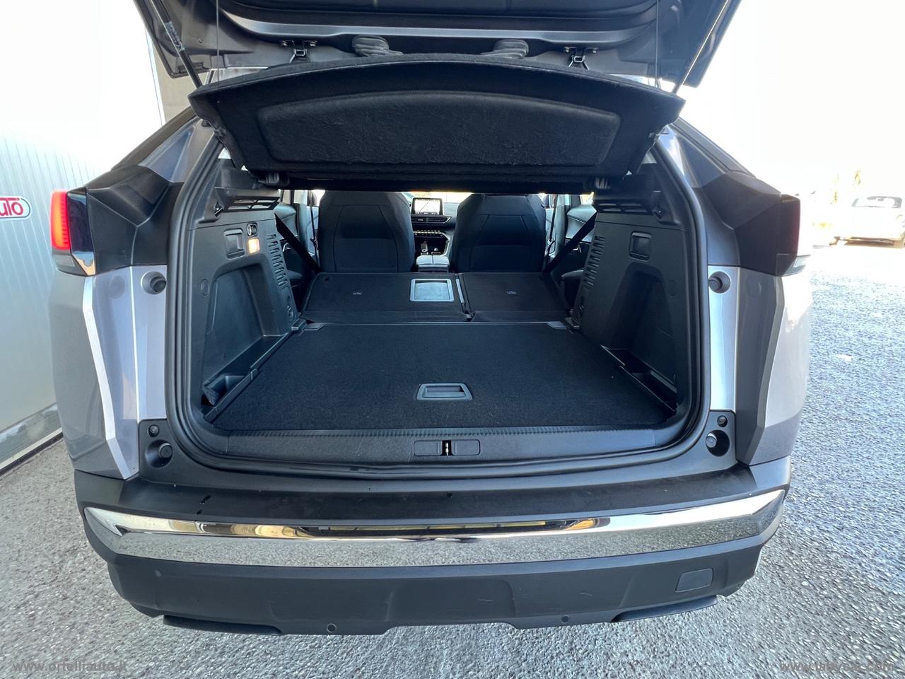 PEUGEOT 3008 BlueHDi 130 S&S EAT8 Business IVA DEDUCIBILE