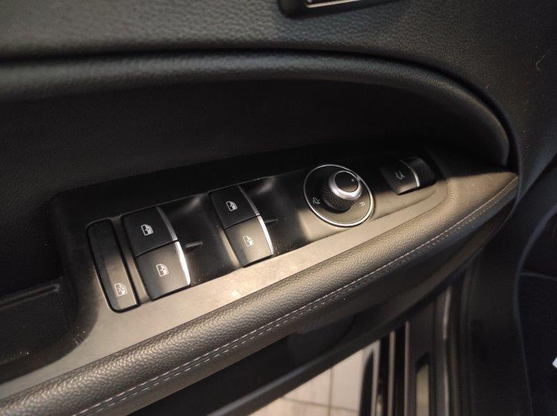 ALFA ROMEO Stelvio - Stelvio 2.0 Turbo 280 CV AT8 Q4 Veloce