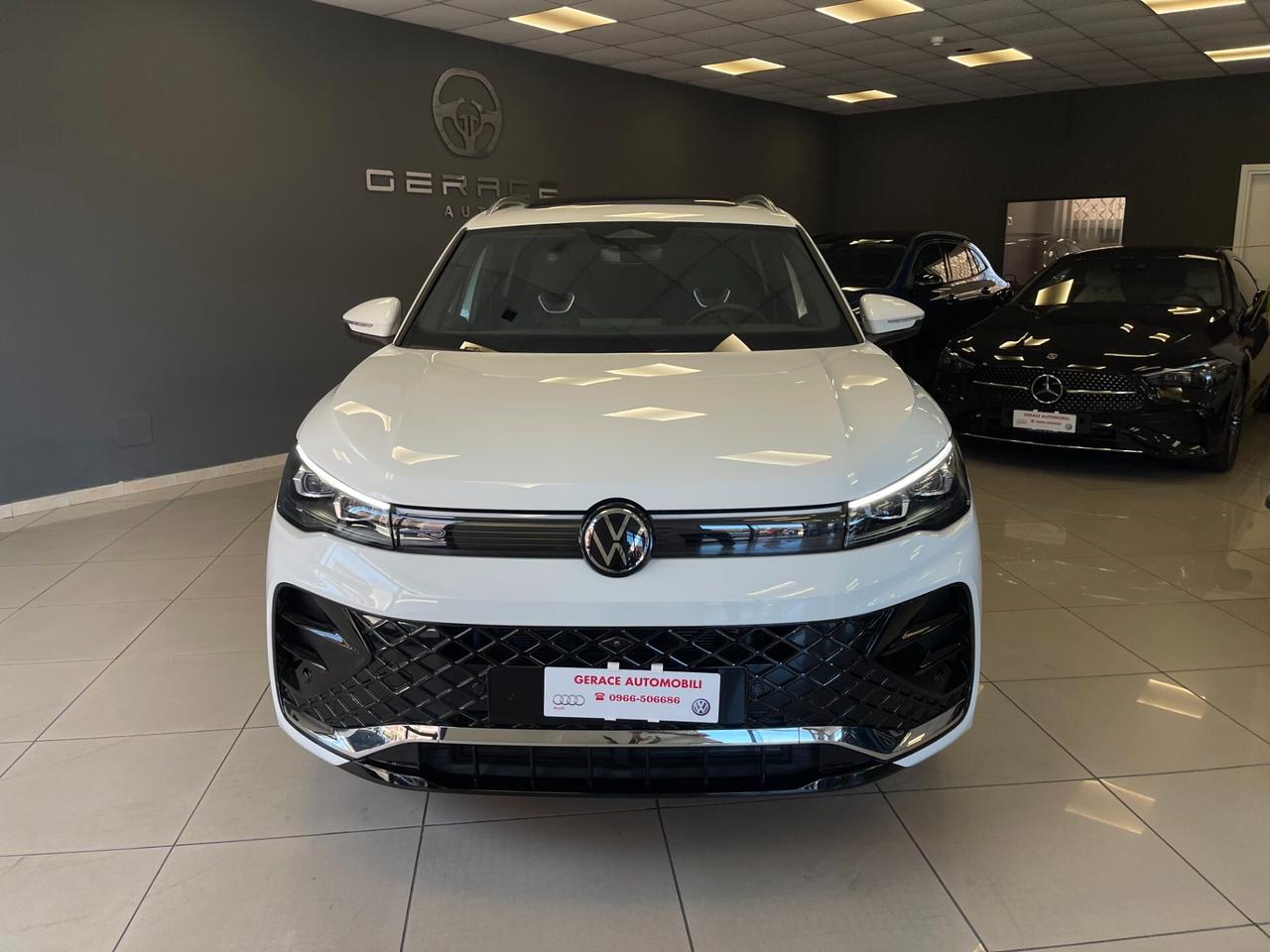 Volkswagen Tiguan 2.0 TDI 193cv DSG 4MOTION R-Line