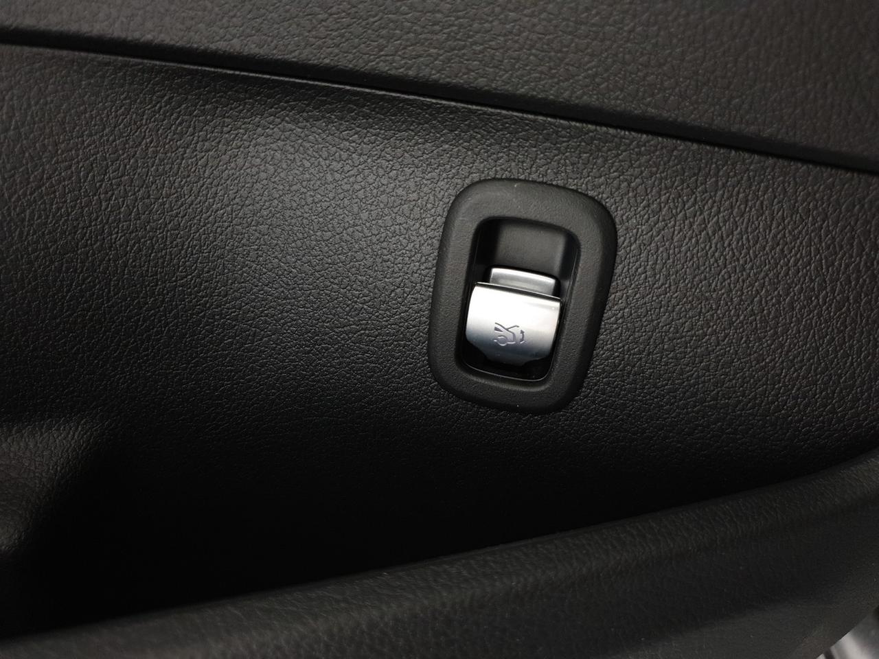 Mercedes-Benz Classe C sw 300 d mhev premium plus auto