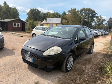 FIAT GRANDE PUNTO 1.2 65CV ADATTA NEOPATENTATI