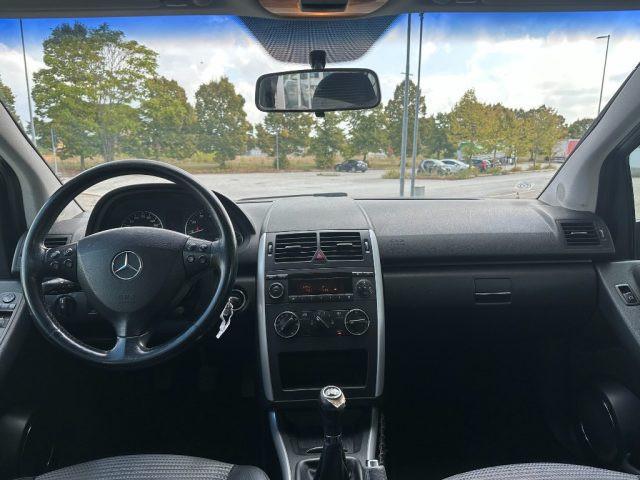 MERCEDES-BENZ A 150 Avantgarde