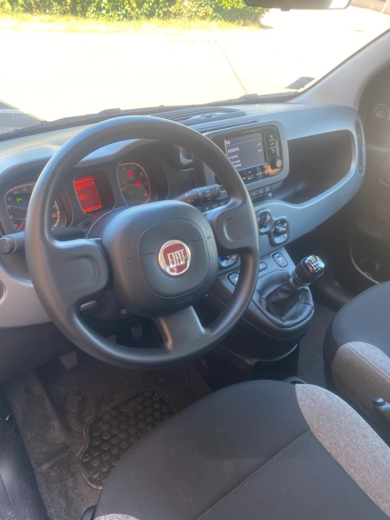 Fiat Panda 1.0 FireFly S&S Hybrid Red