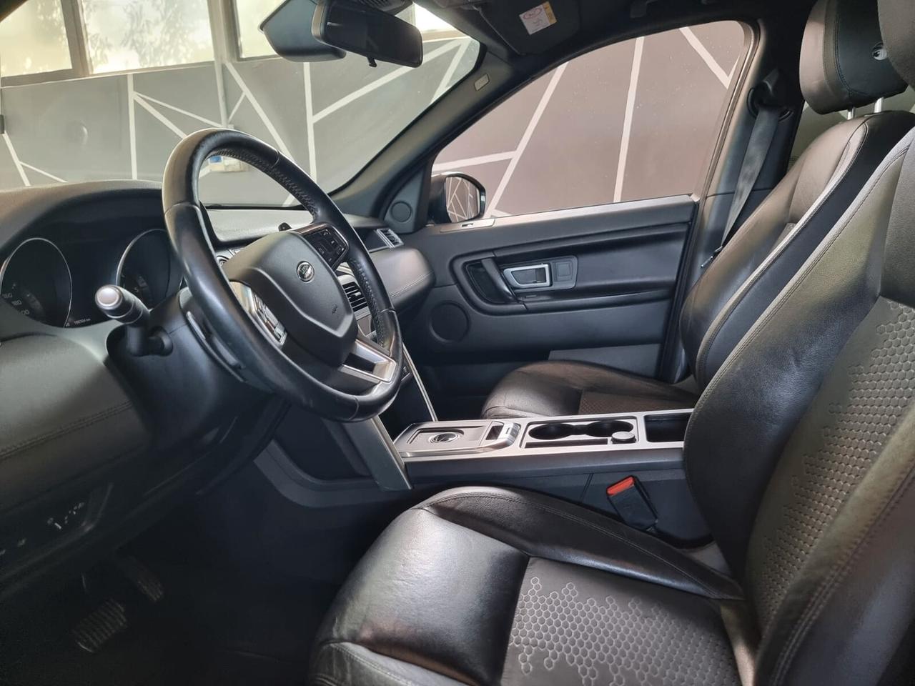 Land Rover Discovery Sport 2.0 TD4 150 CV HSE