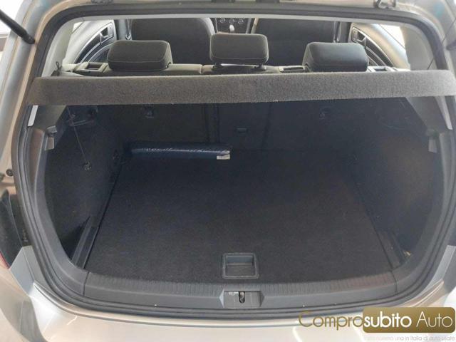 VOLKSWAGEN Golf 1.6 TDI 110 CVDSG Highline ( Garanzia 12 Mesi)