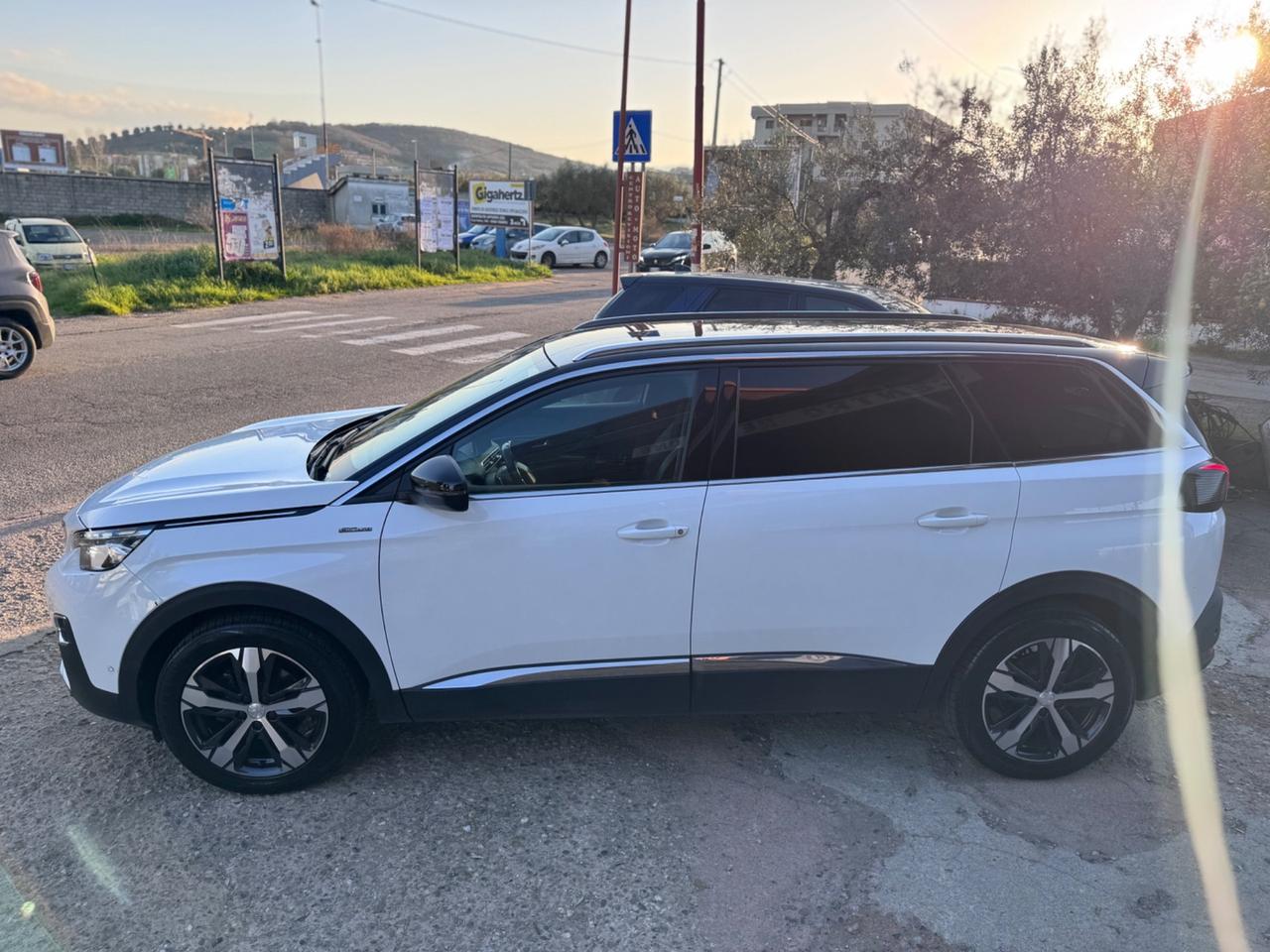 Peugeot 5008 BlueHDi 120 S&S GT Line 7 POSTI