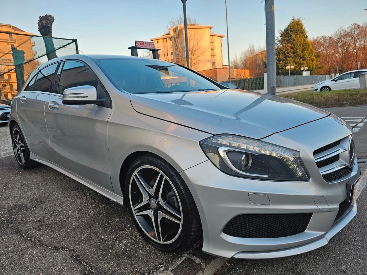 Mercedes-benz A 180 CDI 110cv Premium*AMG*Pelle*Navi*Bi-Xeno*