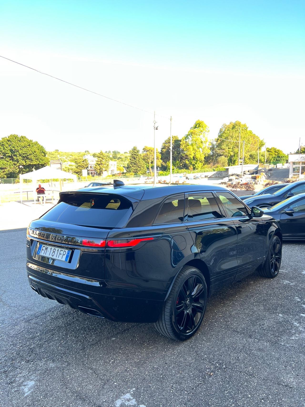 Land Rover Range Velar 2.0D I4 240 CV R-Dynamic HSE