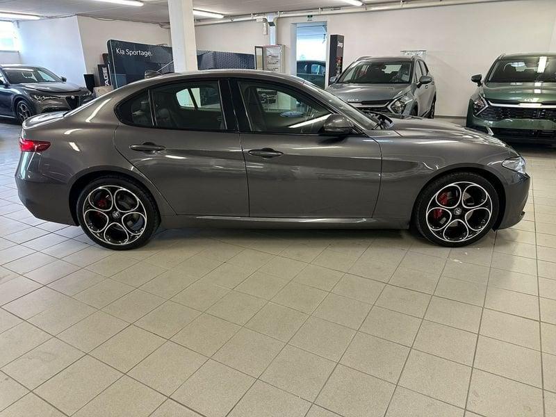 Alfa Romeo Giulia 2.2 Turbodiesel 210 CV AT8 AWD Q4 Veloce