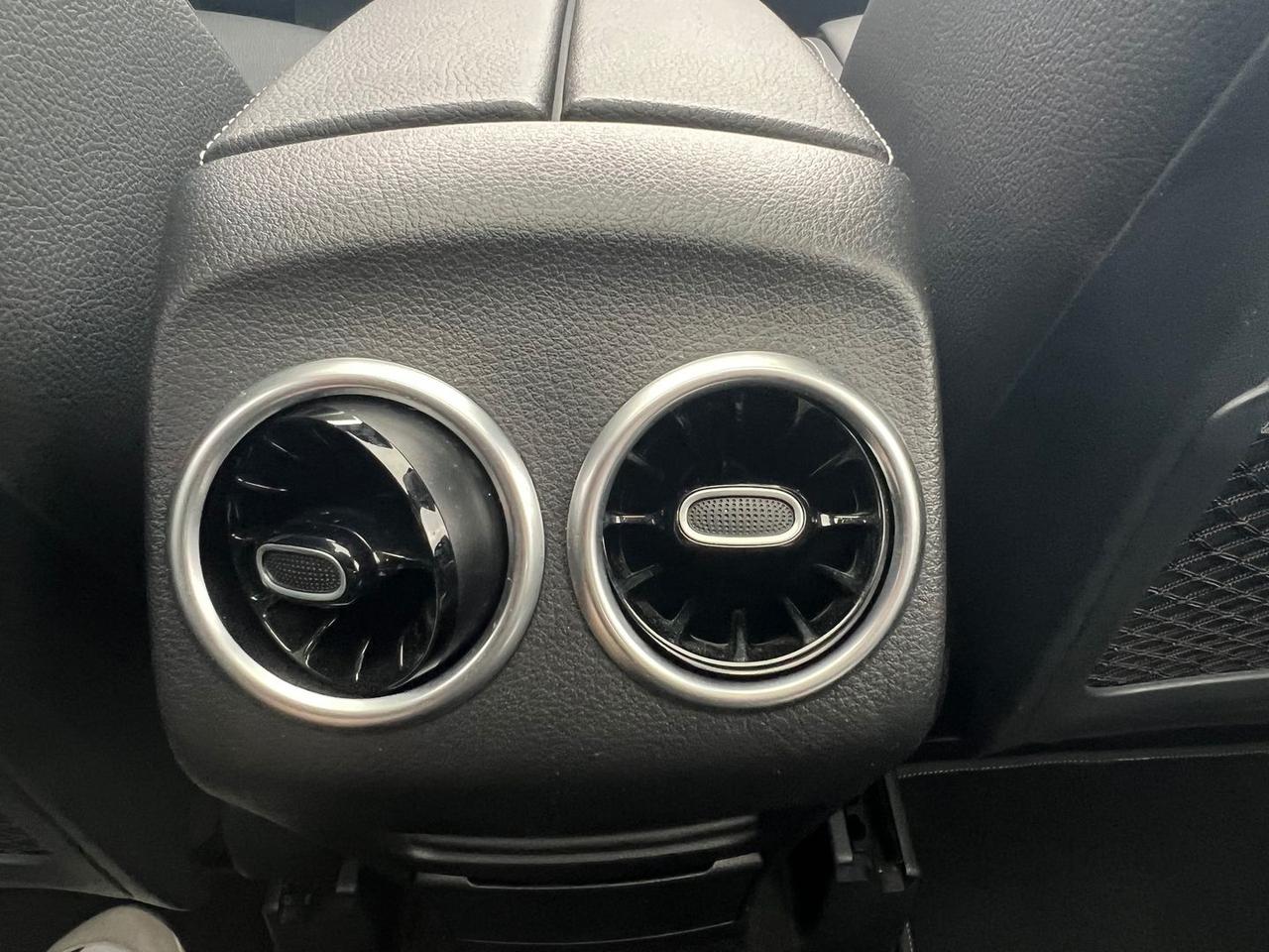 Mercedes-Benz B 180 Sport Plus B 180 D #7534