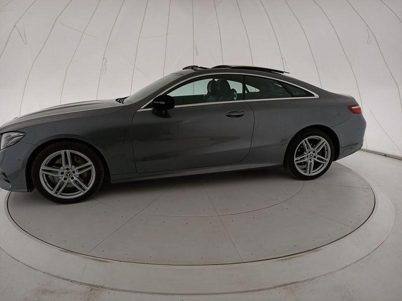 Mercedes-Benz Classe E Cpé Classe E - C238 Coupe E Coupe 220 d Premium 4matic auto