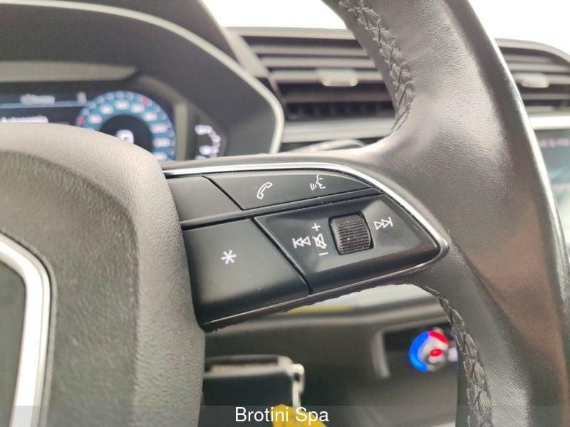 Audi Q3 Sportback 45 TFSI e S tronic Business Plus