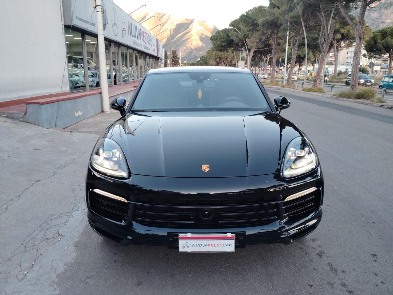 Porsche Cayenne 3.0 V6 E-Hybrid Platinum Edition