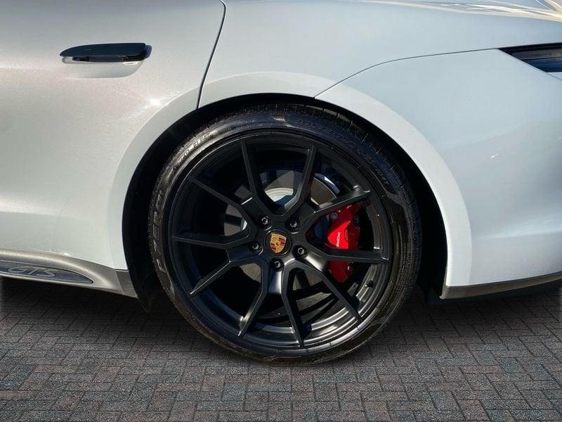 Porsche Taycan Sport Turismo GTS