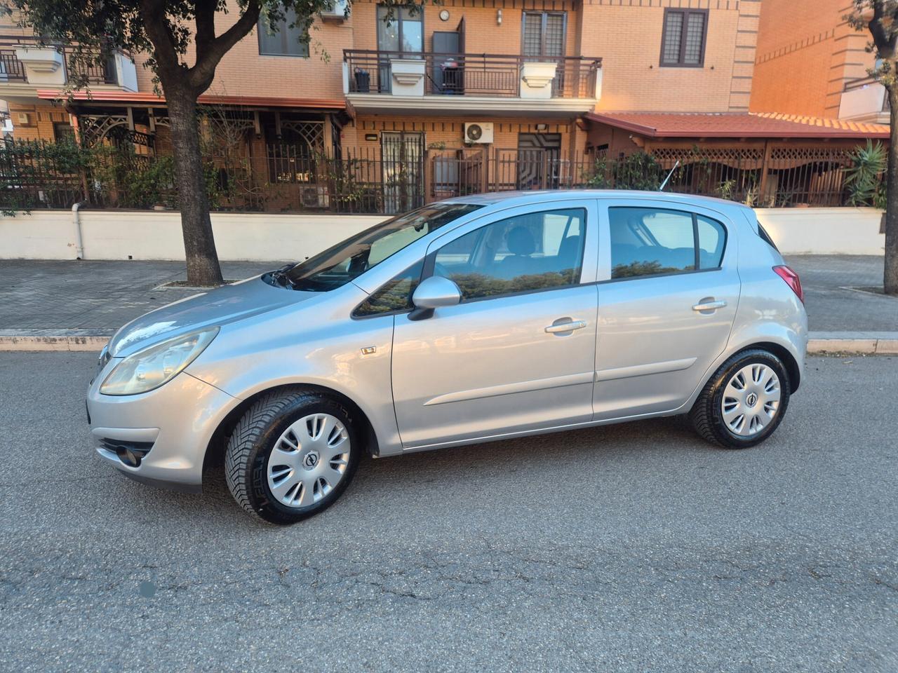 Opel Corsa 1.2 5 porte Enjoy anno 07