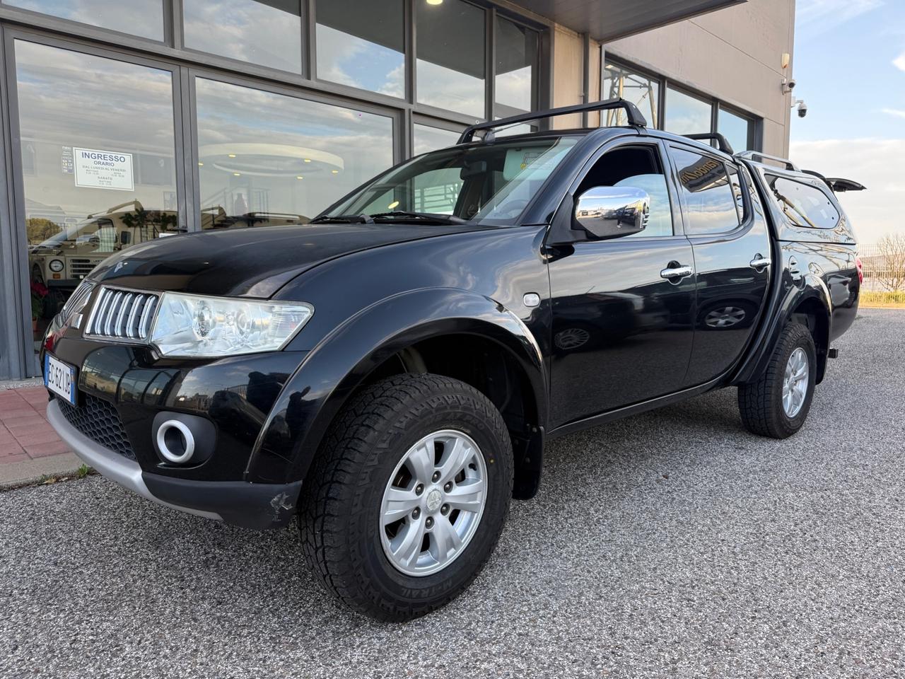 Mitsubishi L200 2.5 DI-D 136CV Intense GANCIO TRAINO
