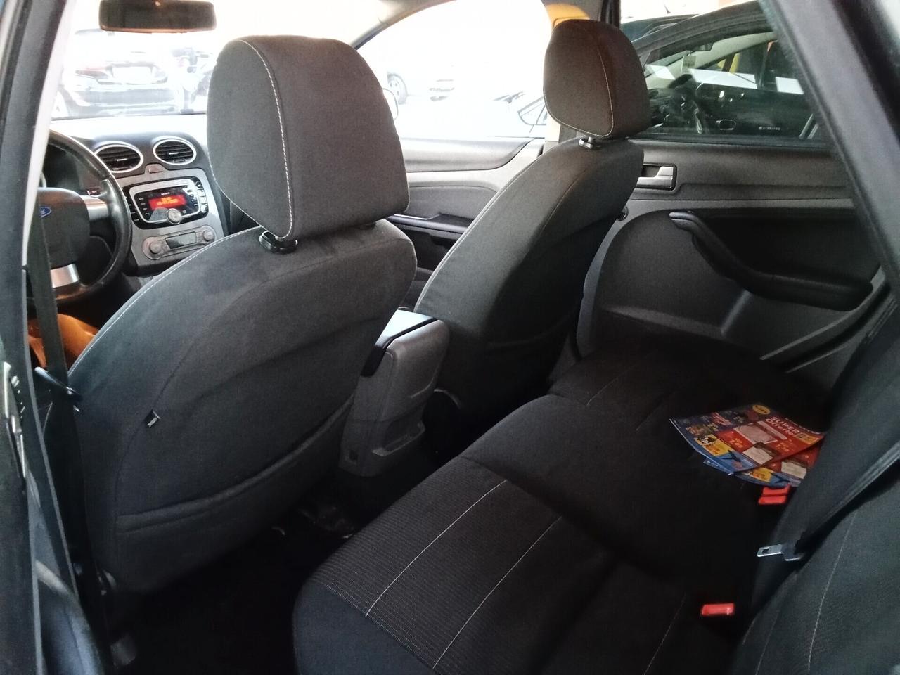 Ford Focus 1.6 ~GPL~Titanium~FULL OPTIONAL~2010