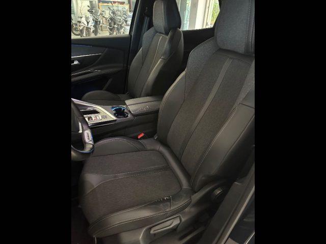 PEUGEOT 3008 2ª serie - BlueHDi 130 S&S EAT8 GT Line