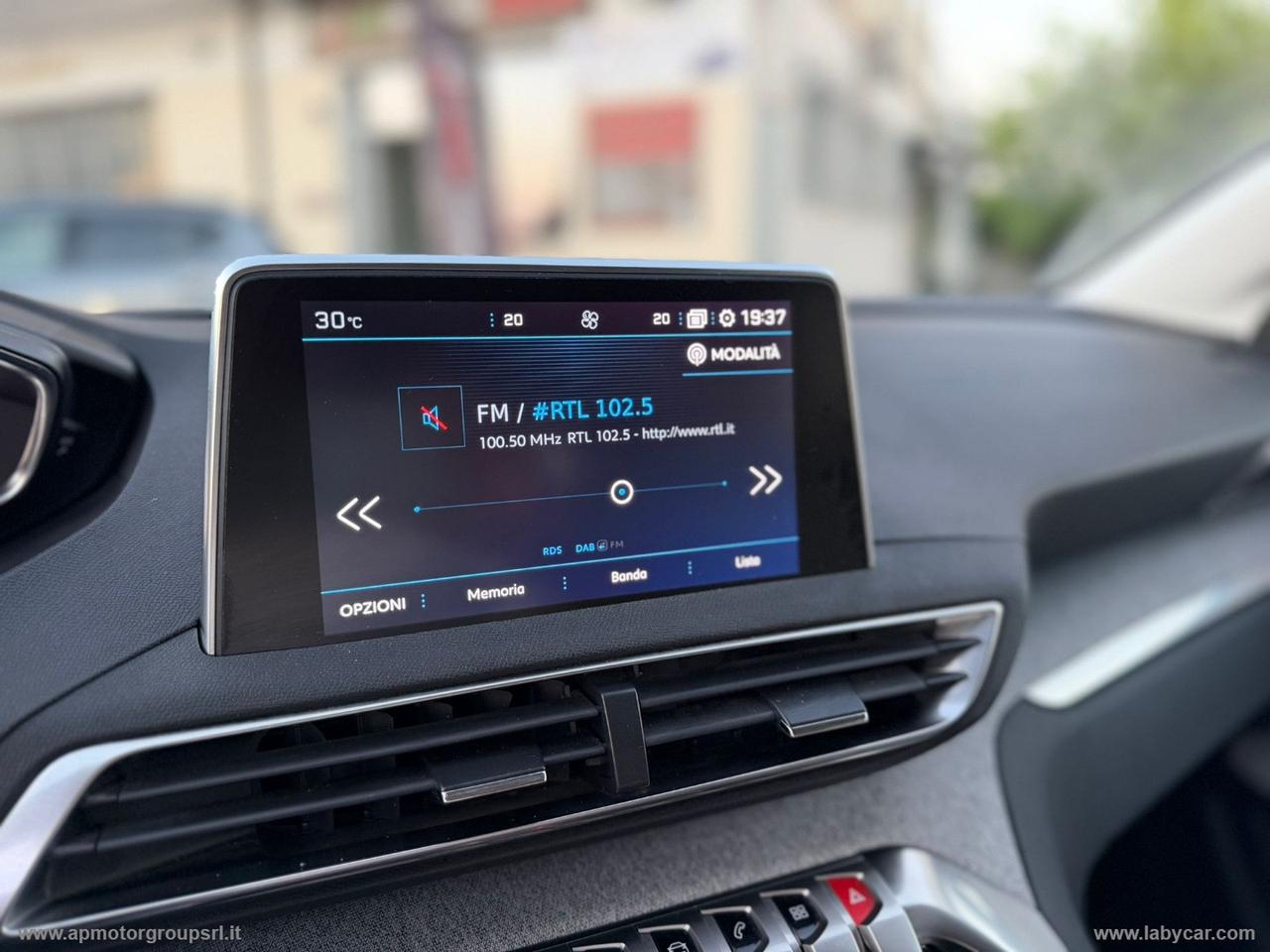 PEUGEOT 3008 BlueHDi 130 S&S EAT8 Allure
