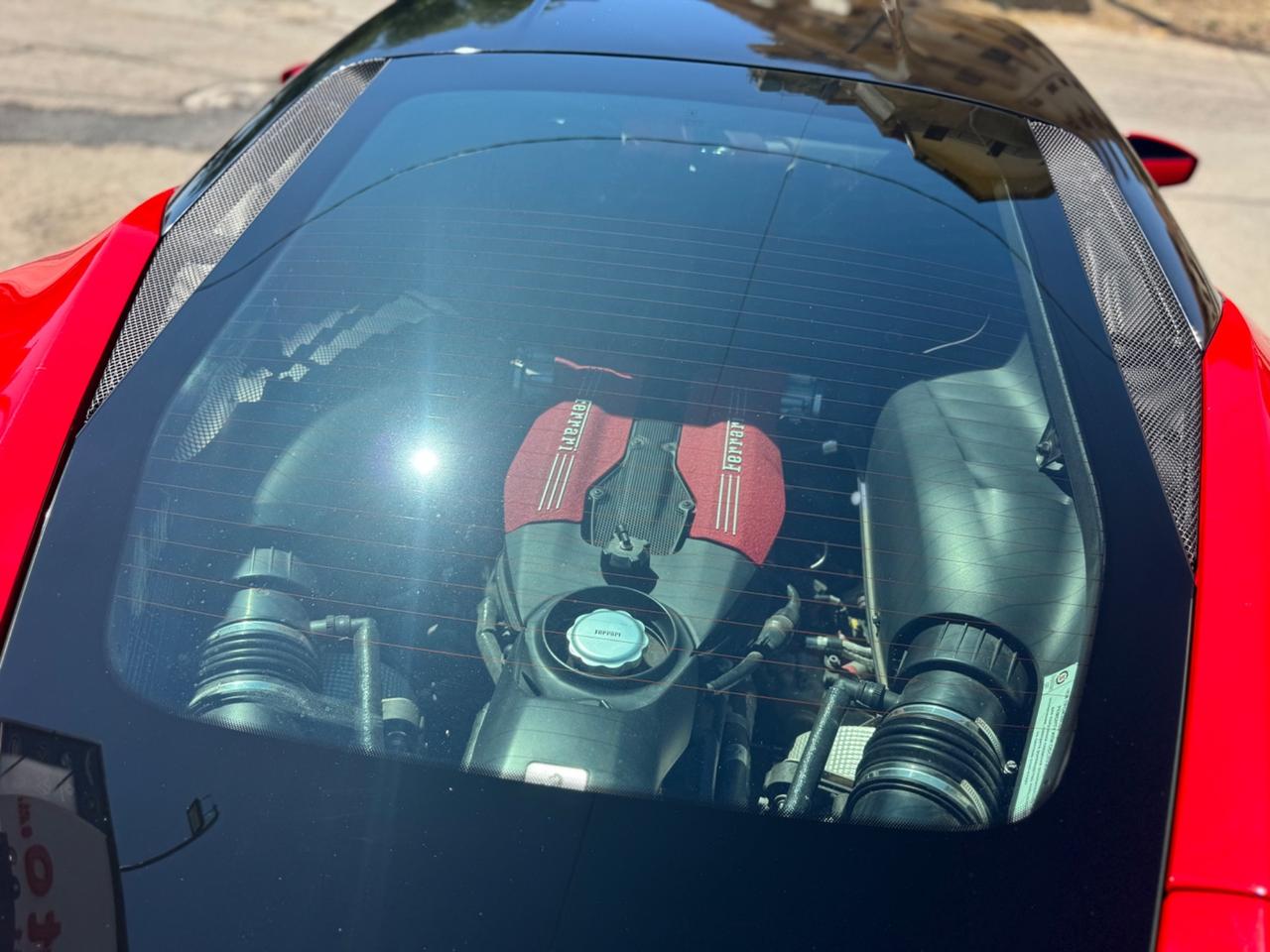 FERRARI 488 GTB 3.9 670 CV FULL SERVICE BOOK
