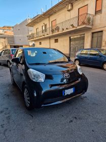 Toyota iQ 1.0 High Collection