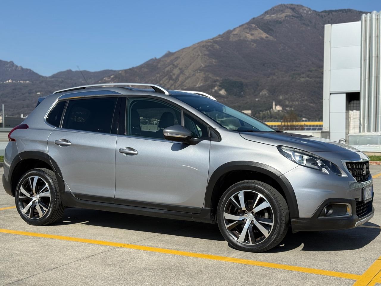 Peugeot 2008 1.2 Turbo Benzina 110 cv EURO 6B NEOPATENTATI