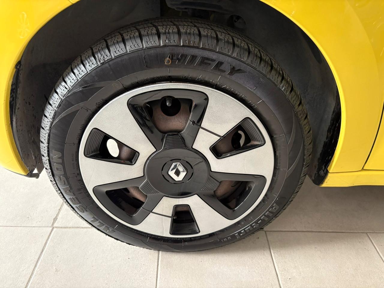 Renault Twingo SCe Lovely