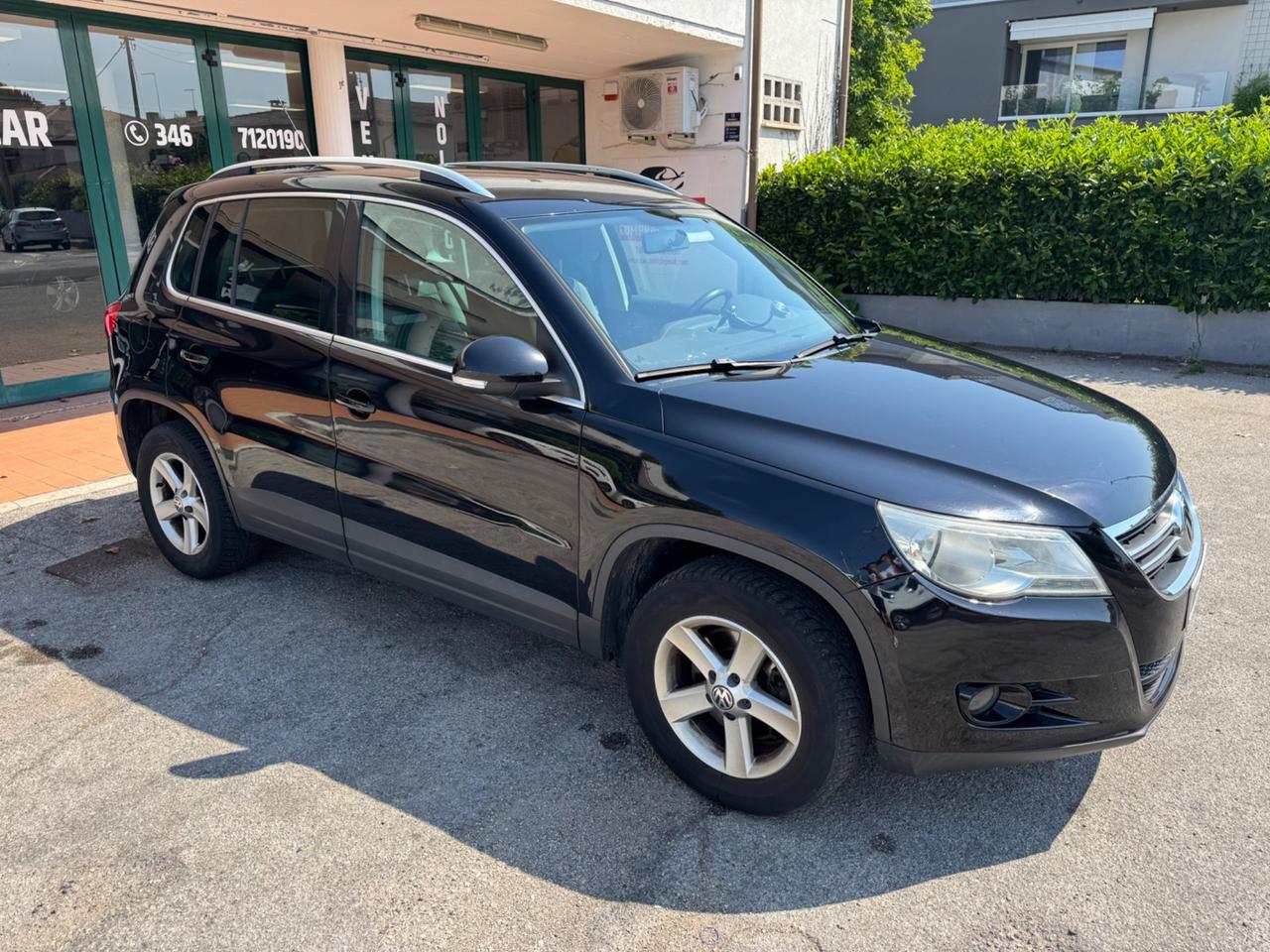 Volkswagen Tiguan 2.0 16V TDI DPF Track & Field (28°)