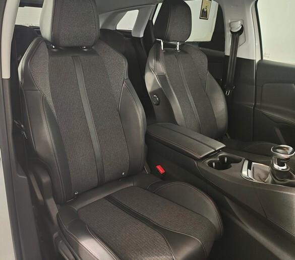 Peugeot 3008 BlueHDi 130 S&S Allure