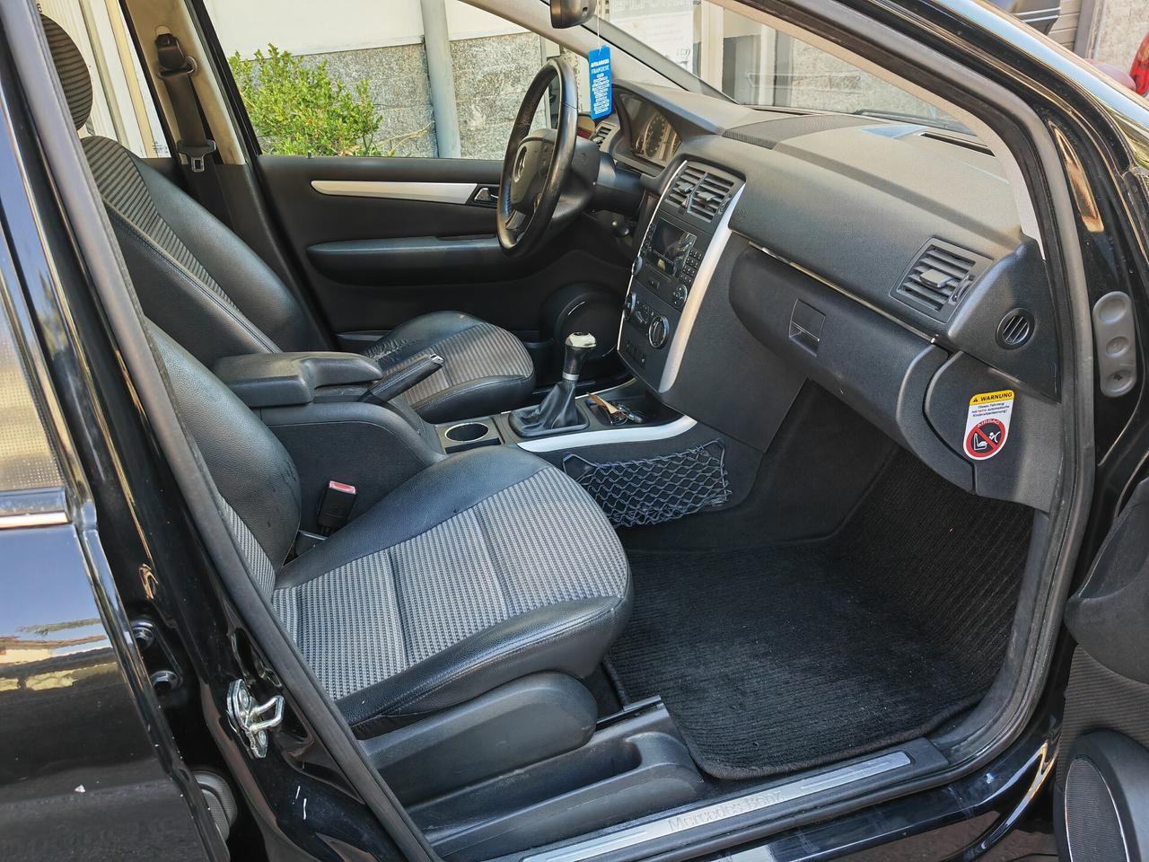 MERCEDES CLASSE B 150 SPORT CV95 KW70