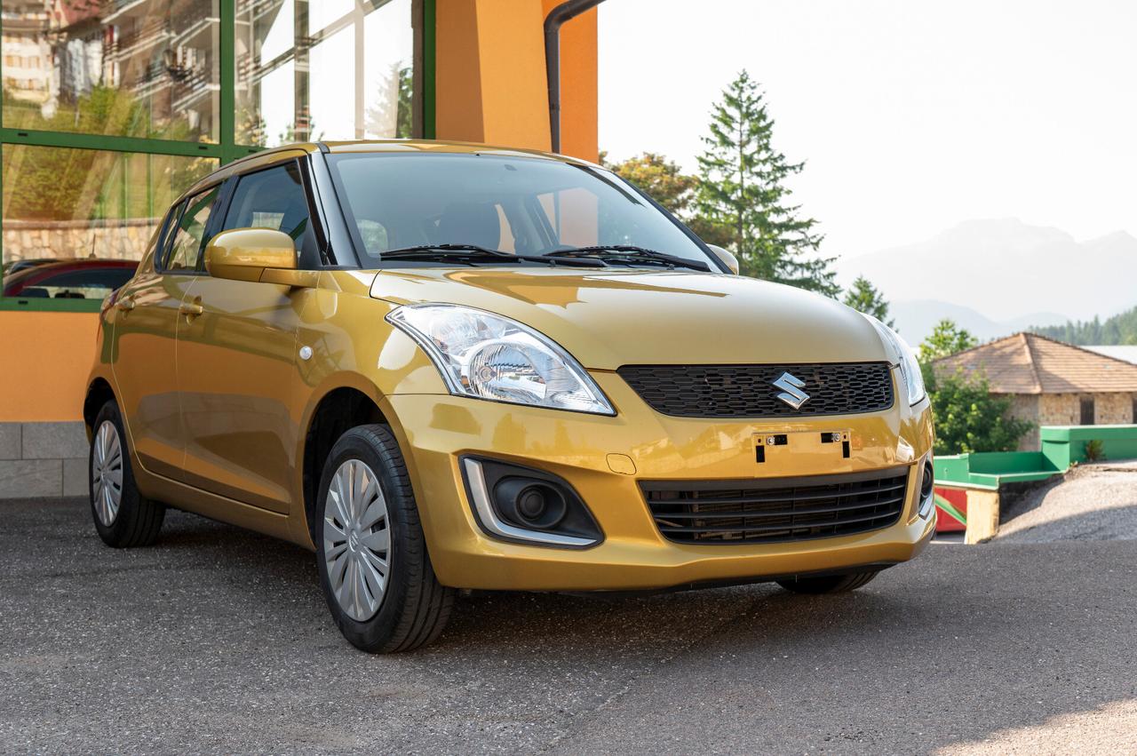 Suzuki Swift 1.2 4WD - solo 50.000km