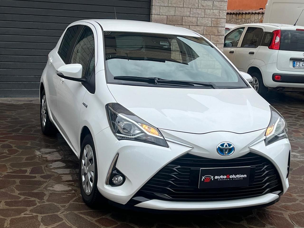 Toyota Yaris 1.5 Hybrid 5 porte Business