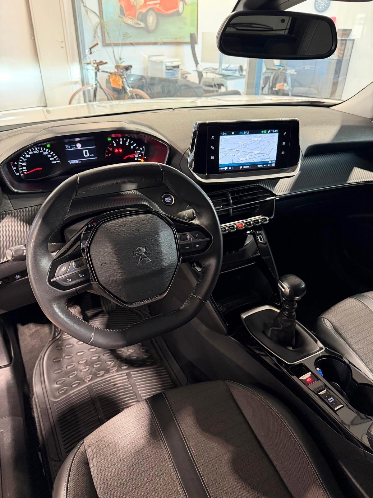 NEW PEUGEOT 2008 1.5hdi ALLURE MANUALE