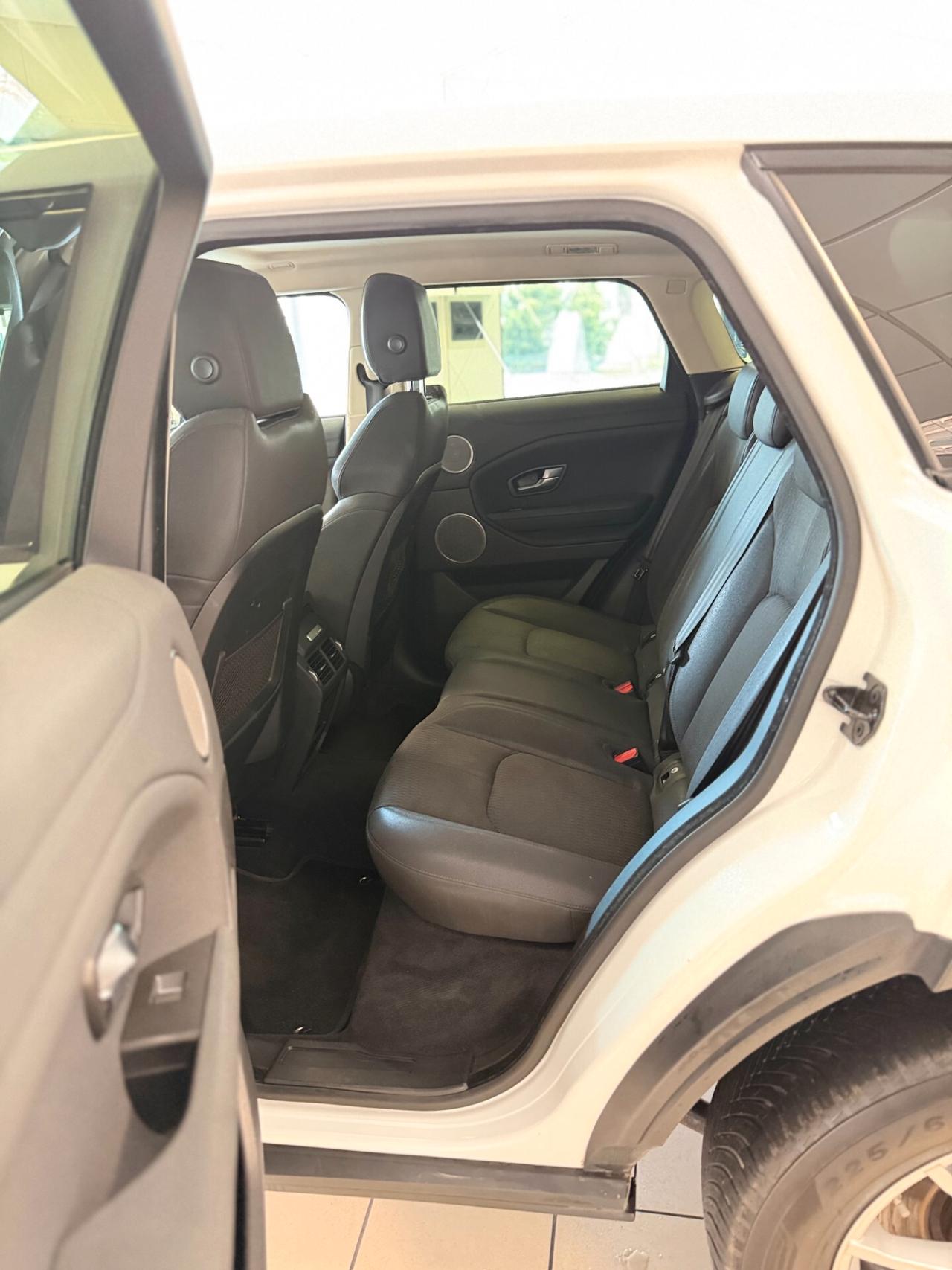 Land Rover Range Evoque 2.0 TD4 150 CV 5p. Pure