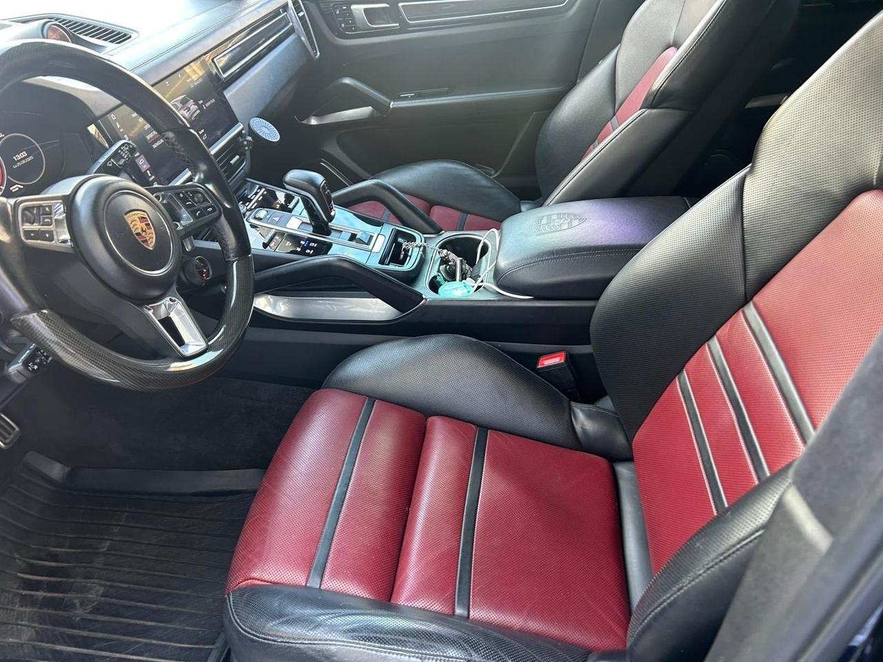 Porsche Cayenne 4.0 V8 Turbo