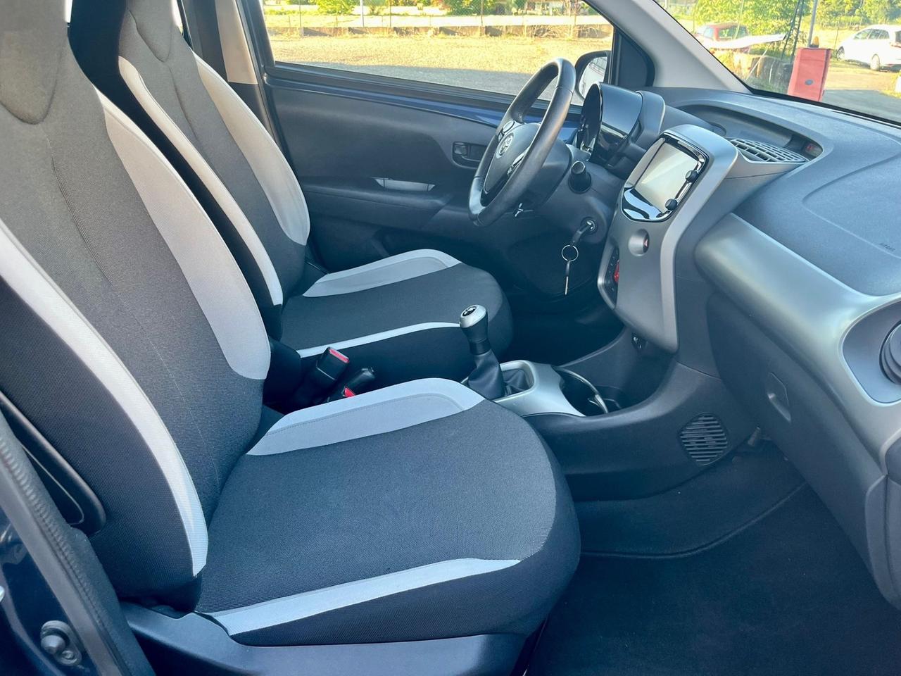Toyota Aygo 1.0benz 2014 91.000km per neopatentati