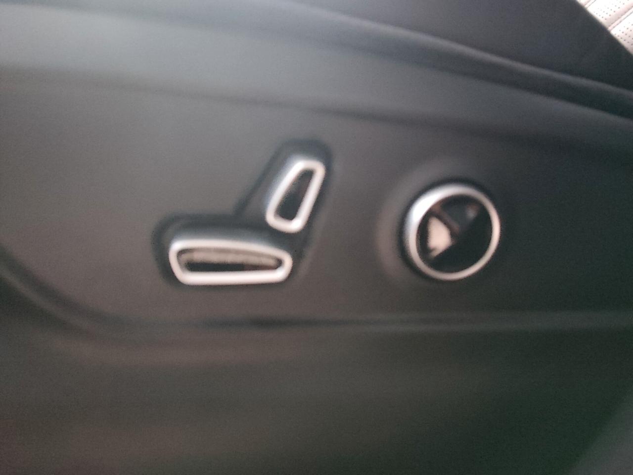 Maserati Grecale V6 AWD Trofeo FULL+++