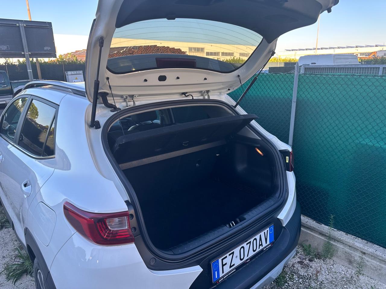Kia Stonic 1.4 MPI EcoGPL Urban