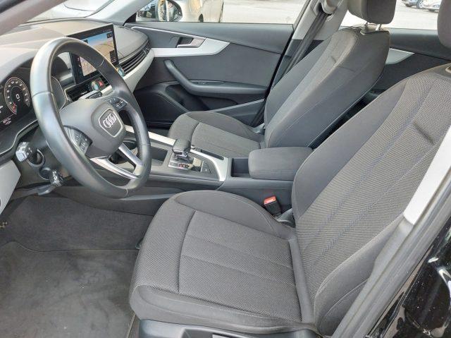 AUDI A4 Avant 30 hybrid TDI/136 CV S tronic Bus. Adv.