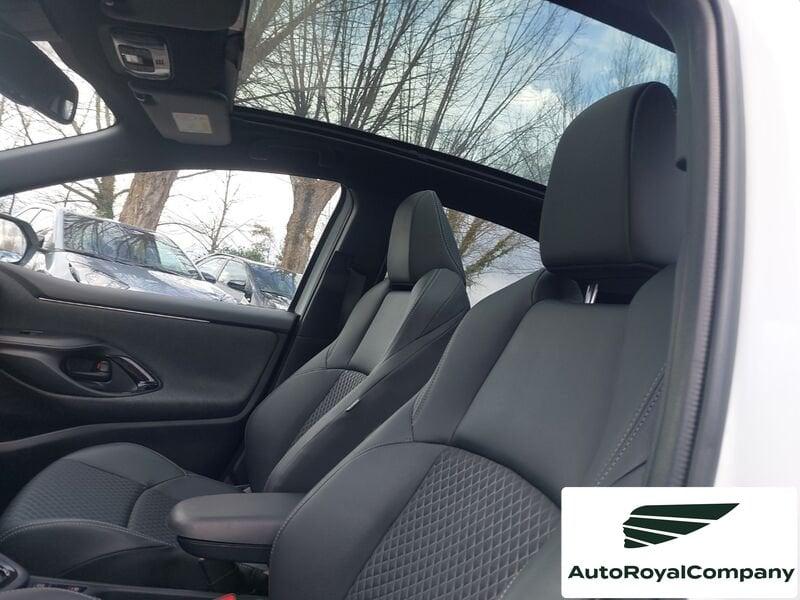 Toyota Yaris Hybrid Lounge MY20