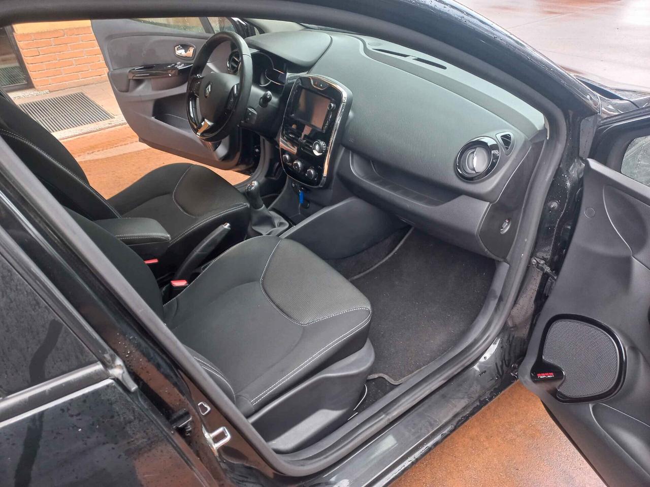 Renault Clio 1.2 75CV 5 porte Live