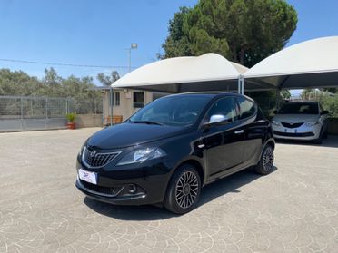 Lancia Ypsilon 1.0 FireFly 5 porte S&S Hybrid Alberta Ferretti