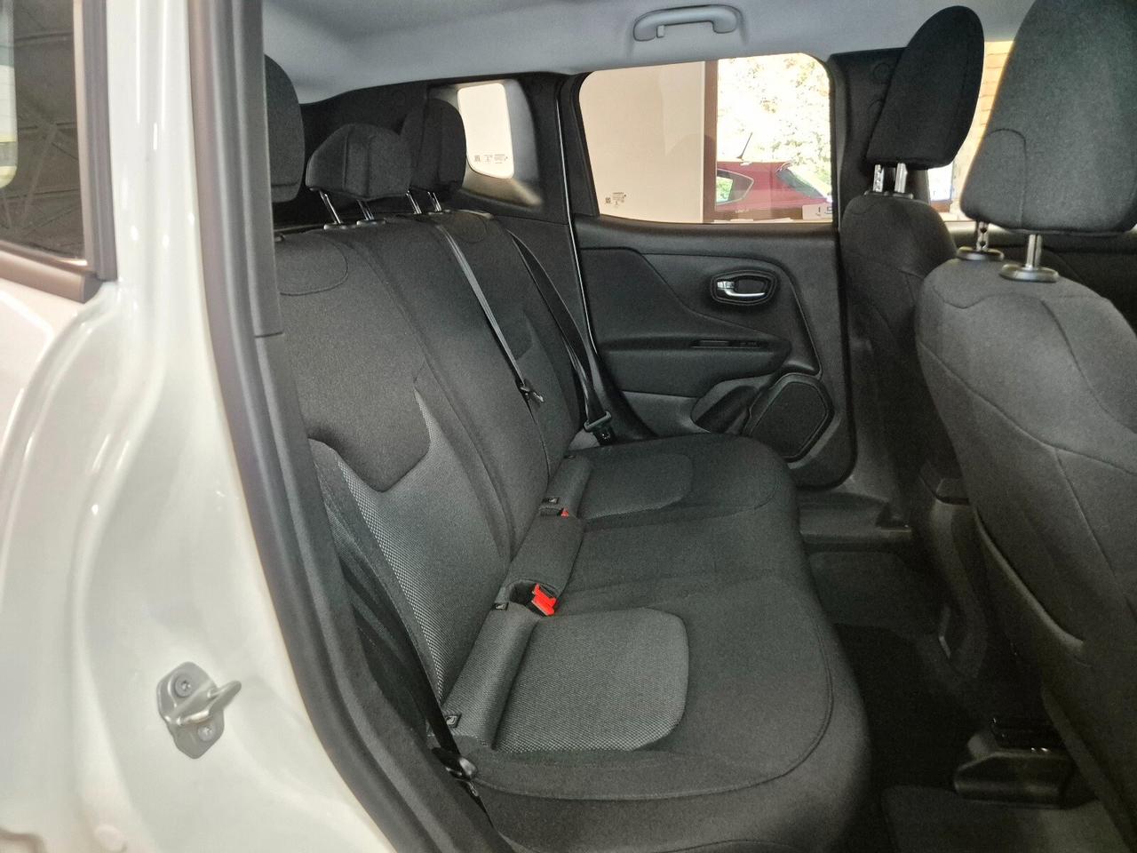 Jeep Renegade 1.6 Mjt 130 CV Longitude