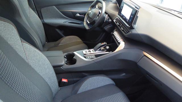 PEUGEOT 3008 BlueHDi 130 S&S EAT8 Active Pack