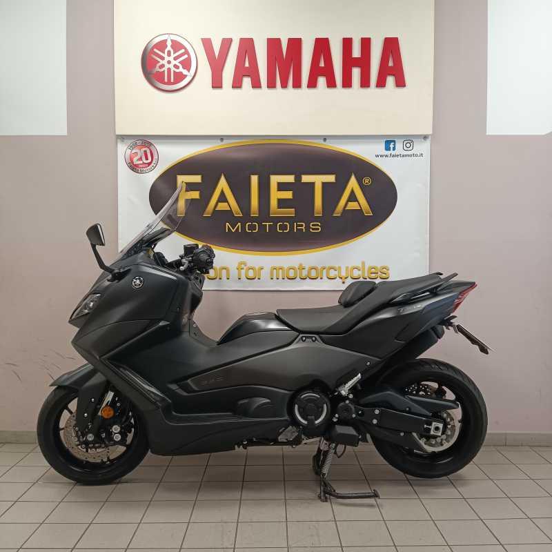 Yamaha T-Max 560 - 2023