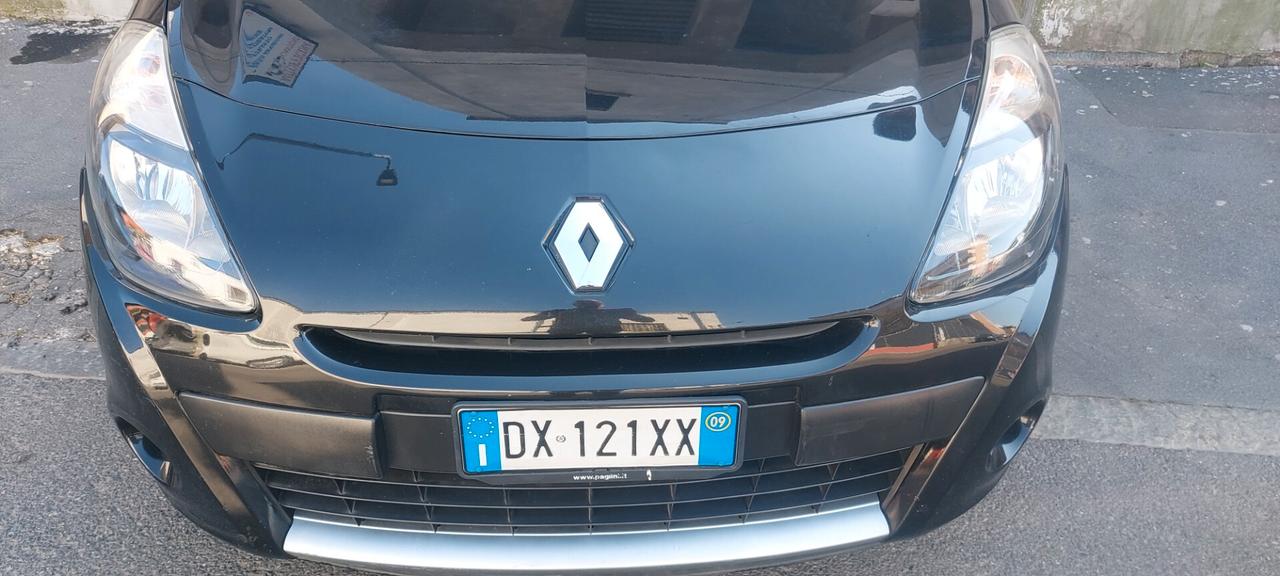 Renault Clio 1.2 16V 5 porte Dynamique