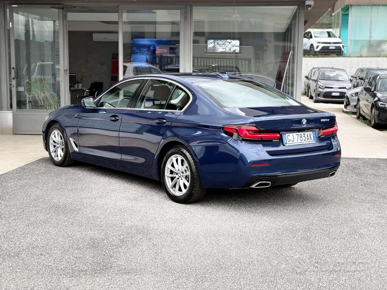 BMW 520 2.0 D 190CV 48V Auto. E6 2022