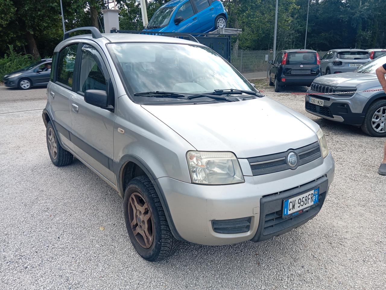 Fiat Panda 1.3 MJT 4x4 gancio traino