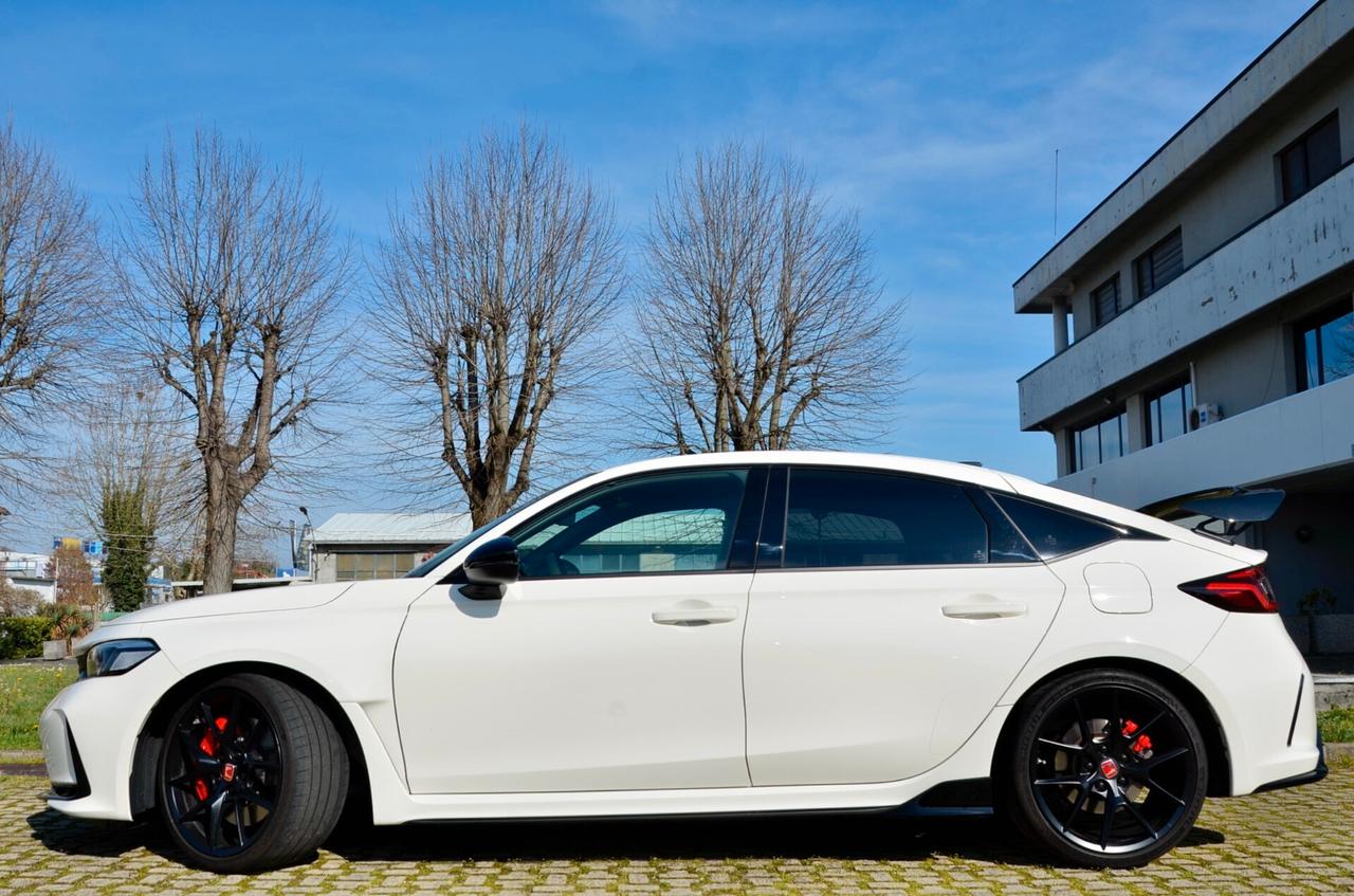 HONDA CIVIC 2.0 TYPE R 330cv, UNICOPROPRIETARIO, UFFICIALE ITALIANA, PERMUTE